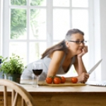Chăm sóc răng miệng ở người cao tuổi